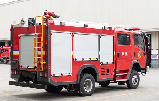Sinotruk Howman Μικρό πυροσβεστικό φορτηγό με αφρό νερού Καλή τιμή Κίνα Εργοστάσιο
