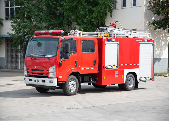Νερό ISUZU 3000L και μικρό πυροσβεστικό όχημα αφρού με την αντλία &amp; το όργανο ελέγχου