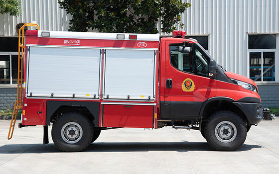 4x4 IVECO ΚΑΘΗΜΕΡΙΝΗ πυροσβεστική αντλία διάσωσης με το πυροσβυστικό σύστημα των CAF