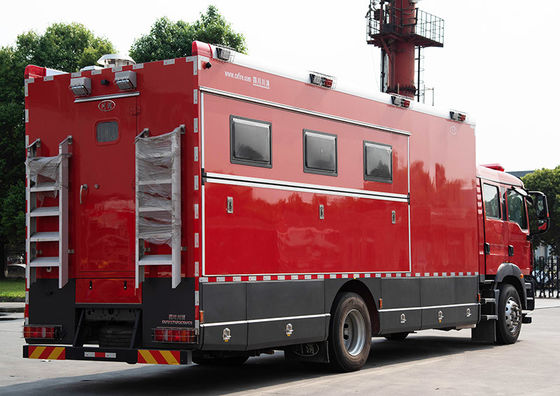 Βαρέων καθηκόντων όχημα πυρκαγιάς SINOTRUK SITRAK 228 KW με το μαγείρεμα των εργαλείων